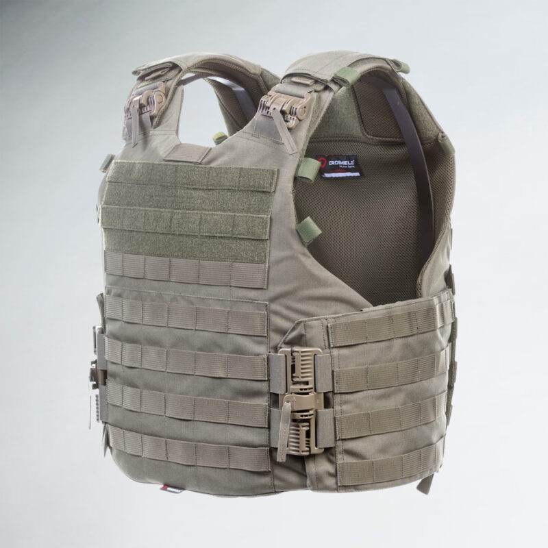 MAX-MQR-TACTICAL-BULLETPROOF-VEST-side-croshield